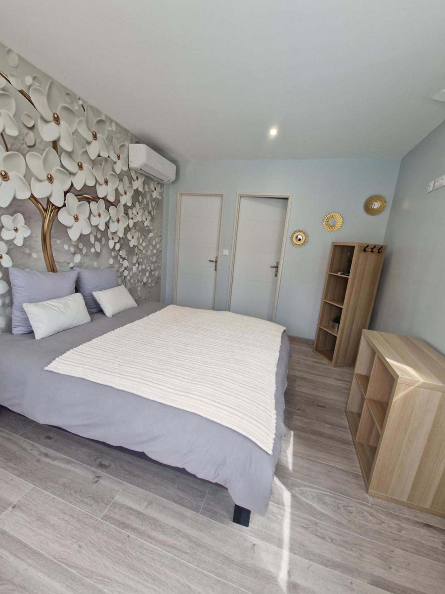 Les Restanques De Camelie Hotel Saint-Thome ภายนอก รูปภาพ